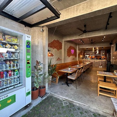 Shorebreak Hostel San Juan  Esterno foto